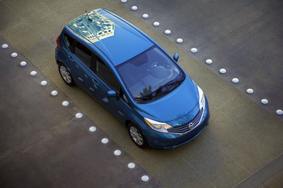  Nissan Versa Note 2014 года  (фото 76 из 137)